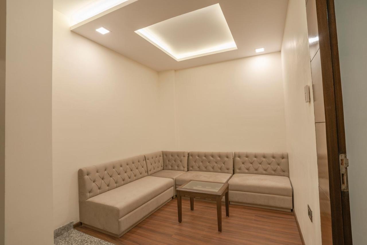 Hotel Stay Casa Bhopal Bagian luar foto